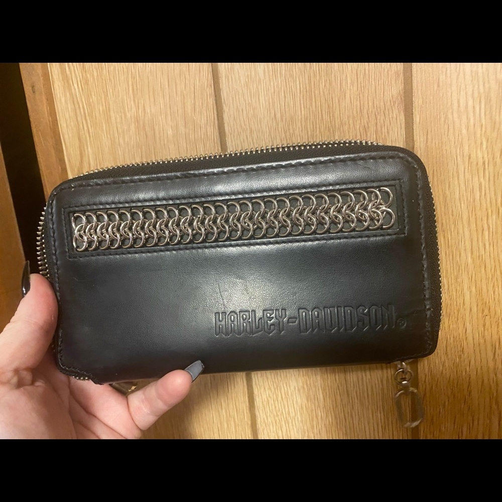 Black Harley Davidson wallet. Used but great condition.